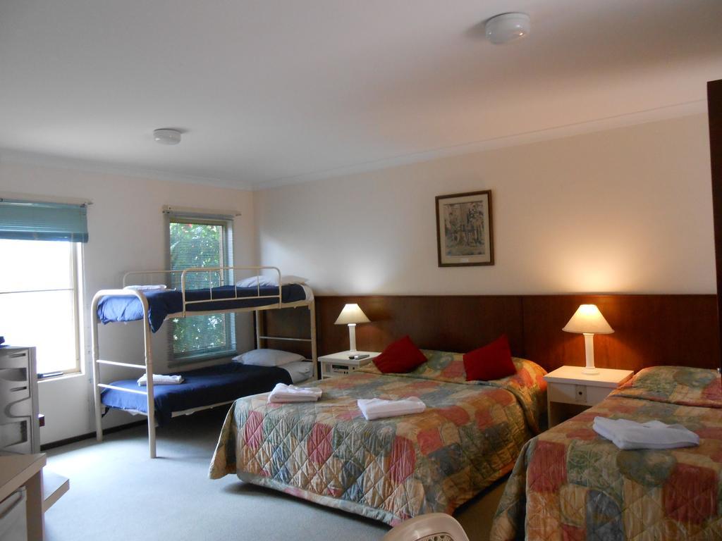 Augusta'S Georgiana Molloy Motel מראה חיצוני תמונה