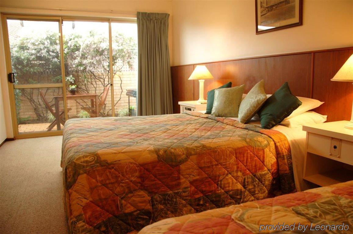 Augusta'S Georgiana Molloy Motel חדר תמונה