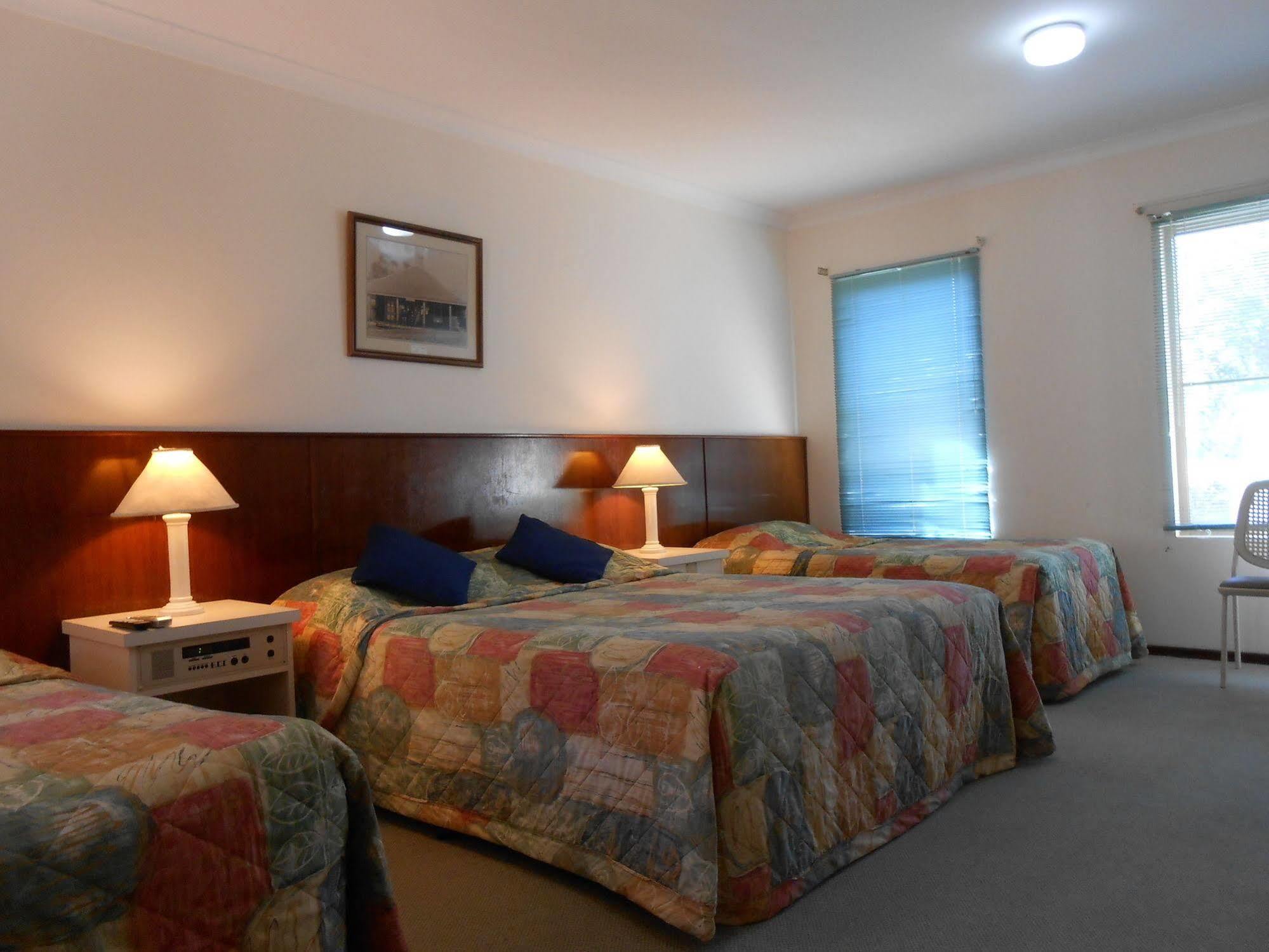 Augusta'S Georgiana Molloy Motel מראה חיצוני תמונה