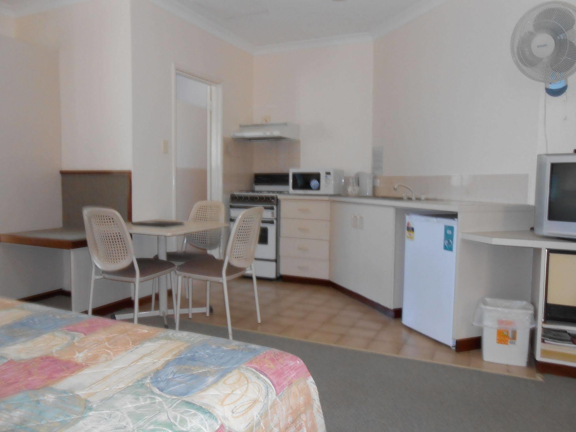 Augusta'S Georgiana Molloy Motel מראה חיצוני תמונה